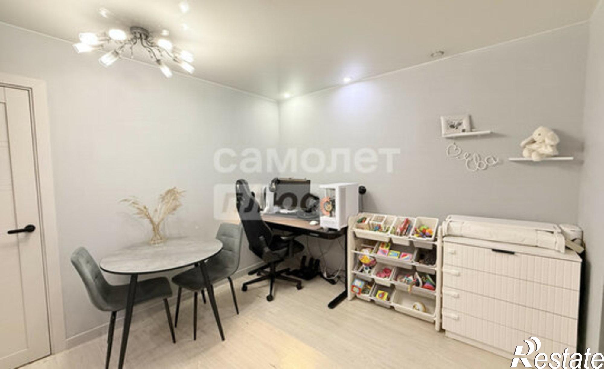 Купить квартиру за 6 100 000 рублей на Космический проезд, 1/1