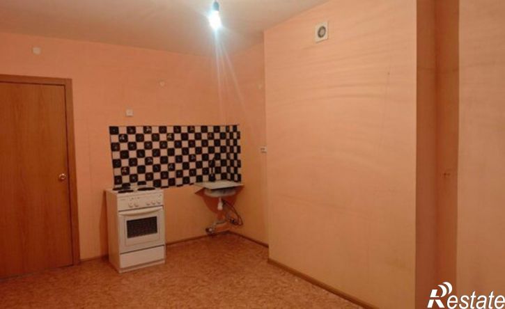 3-комн квартира ул Розы Люксембург, 118,  д. 118