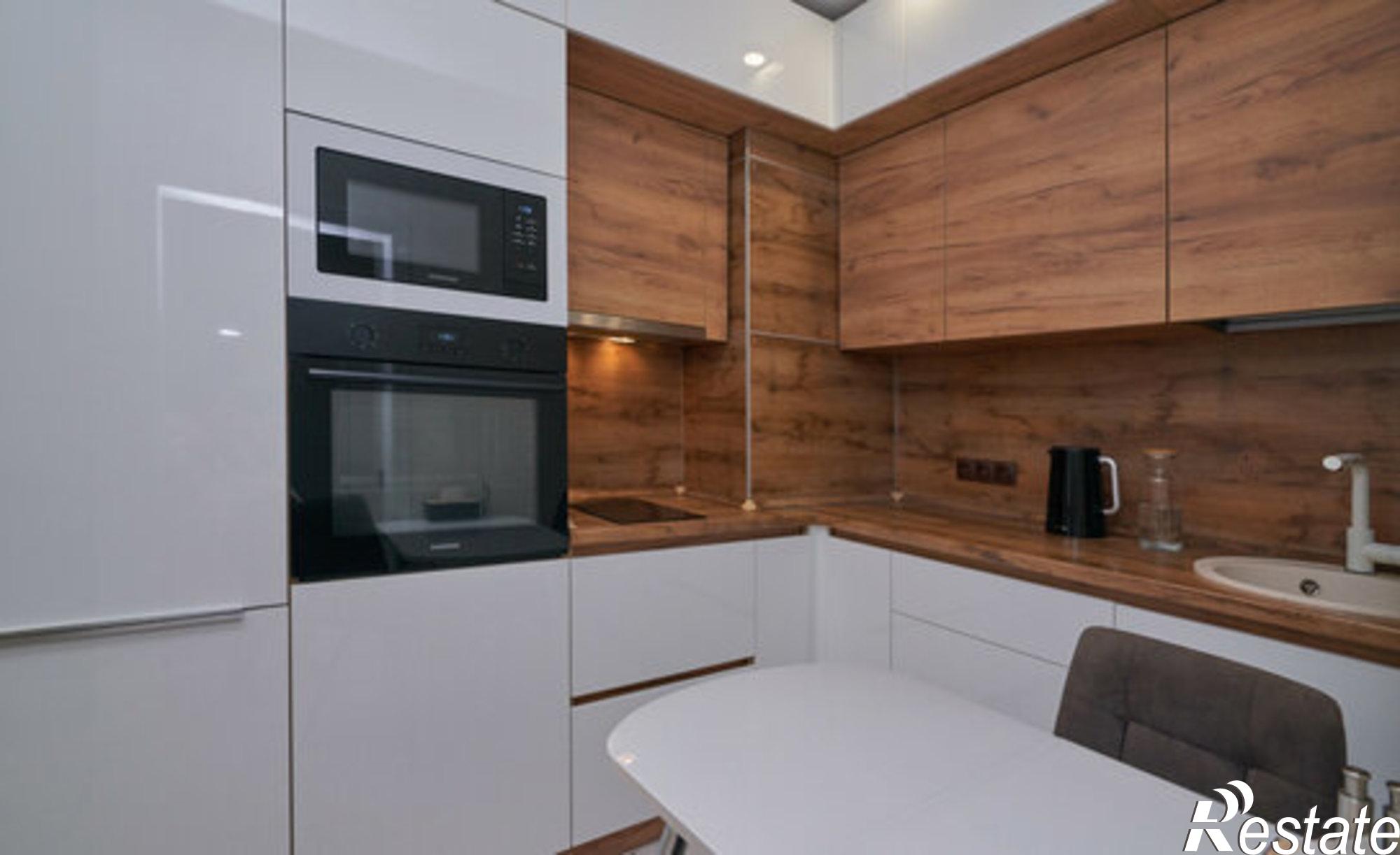 Купить квартиру за 8 700 000 рублей на Дальневосточная улица, 166