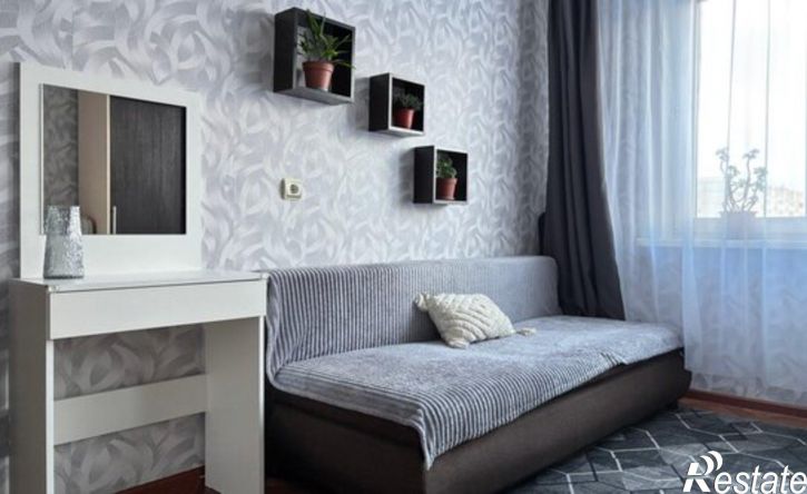 2-комн квартира улица Розы Люксембург, 349,  д. 349