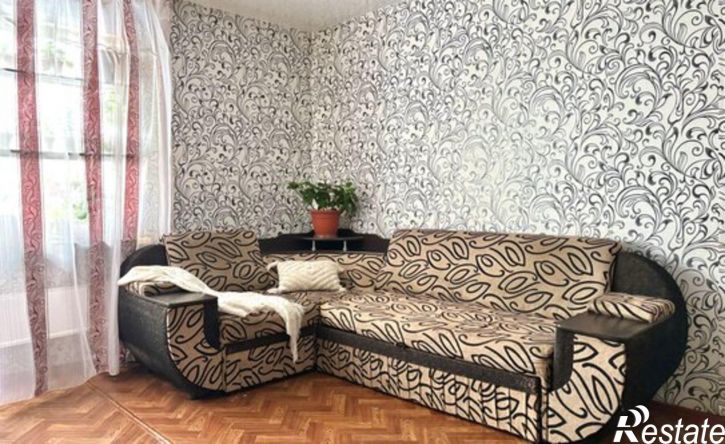 2-комн квартира улица Розы Люксембург, 349,  д. 349