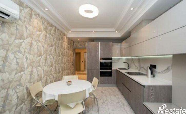 3-комн квартира Угольный проезд, 68,  д. 68