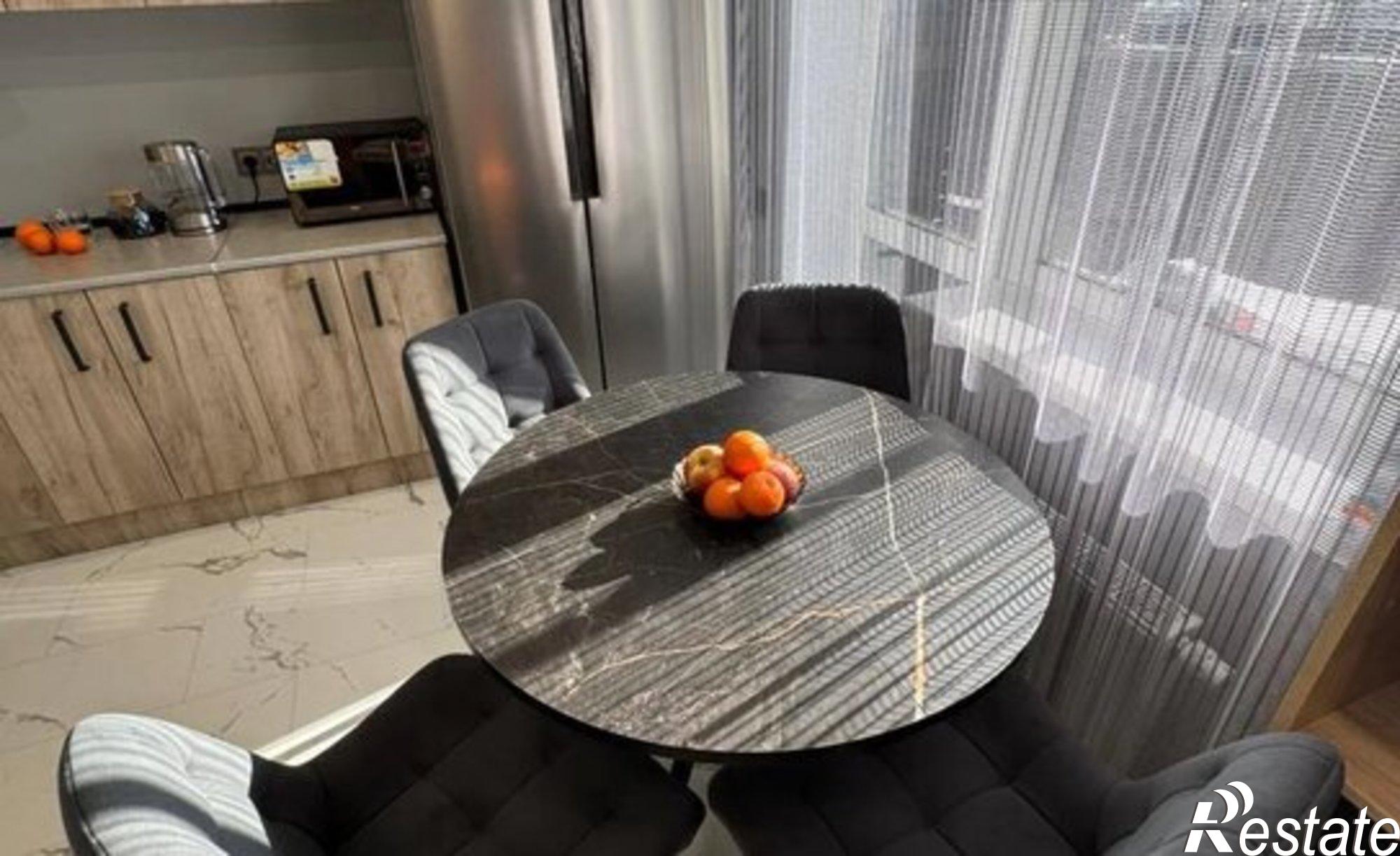 Купить квартиру за 6 380 000 рублей на Гравийная улица, 22/3