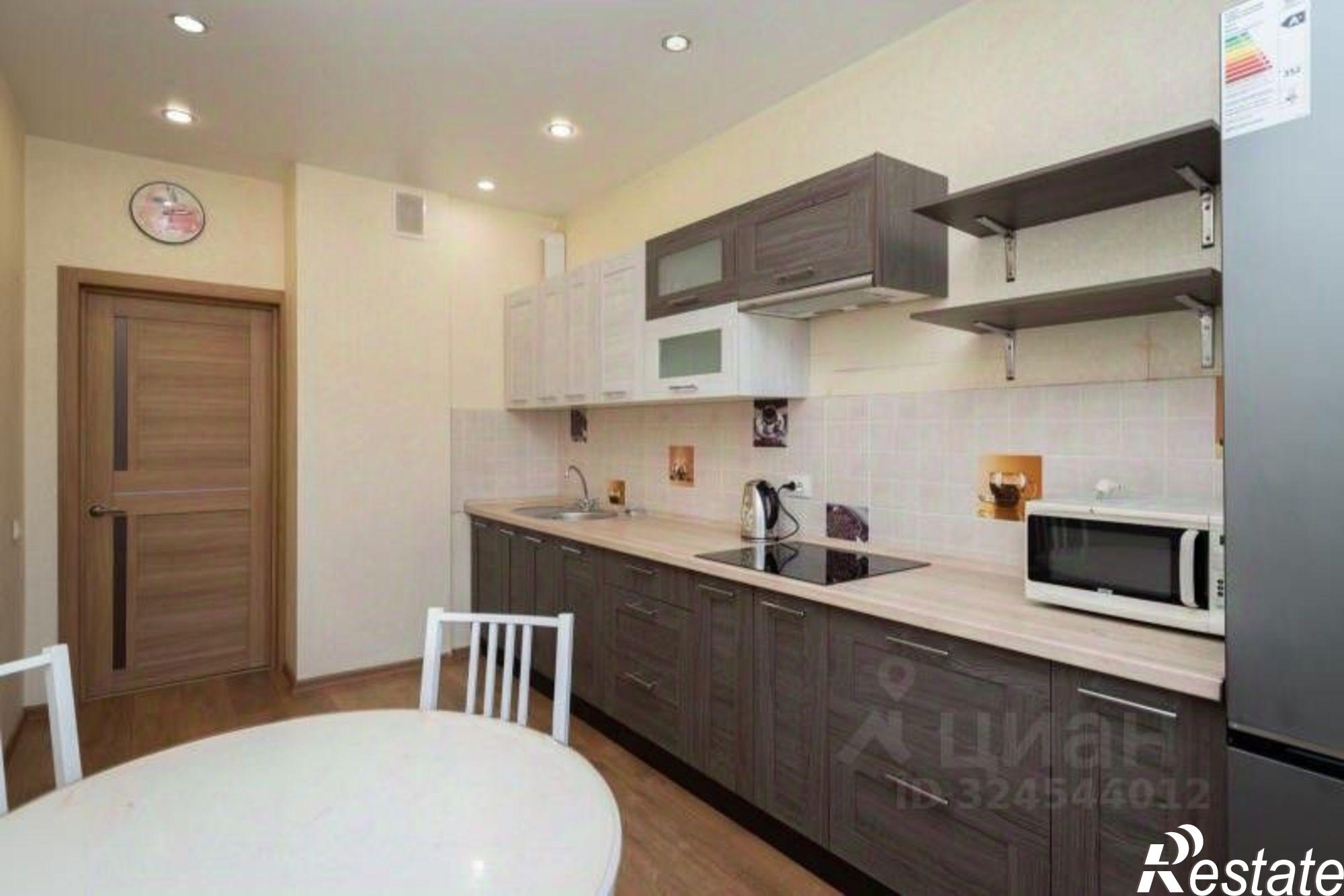 Сдать квартиру за 40 000 рублей на улица Клары Цеткин, 12/1