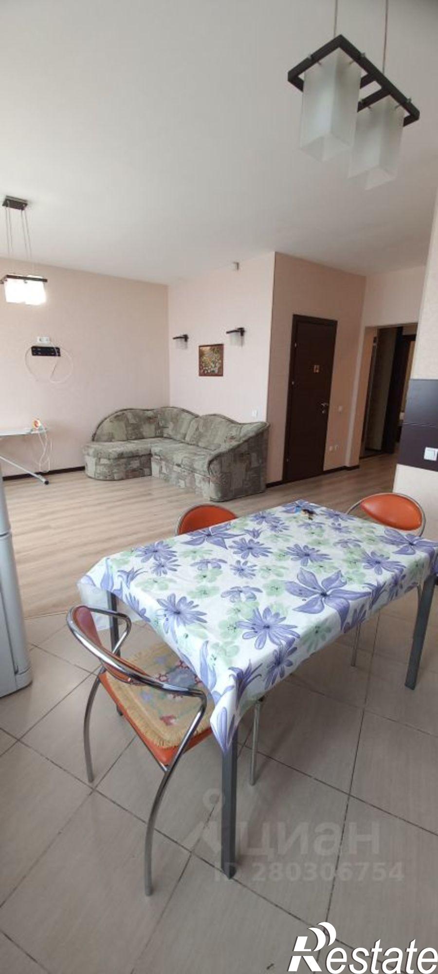 Сдать квартиру за 40 000 рублей на Верхняя Набережная улица, 167/6