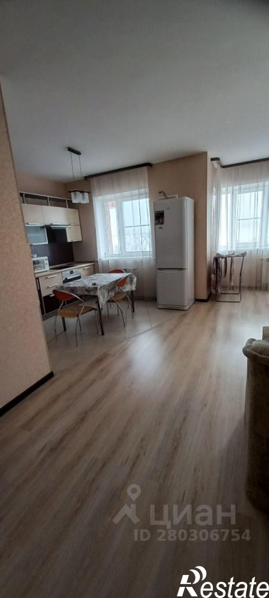 Сдать квартиру за 40 000 рублей на Верхняя Набережная улица, 167/6