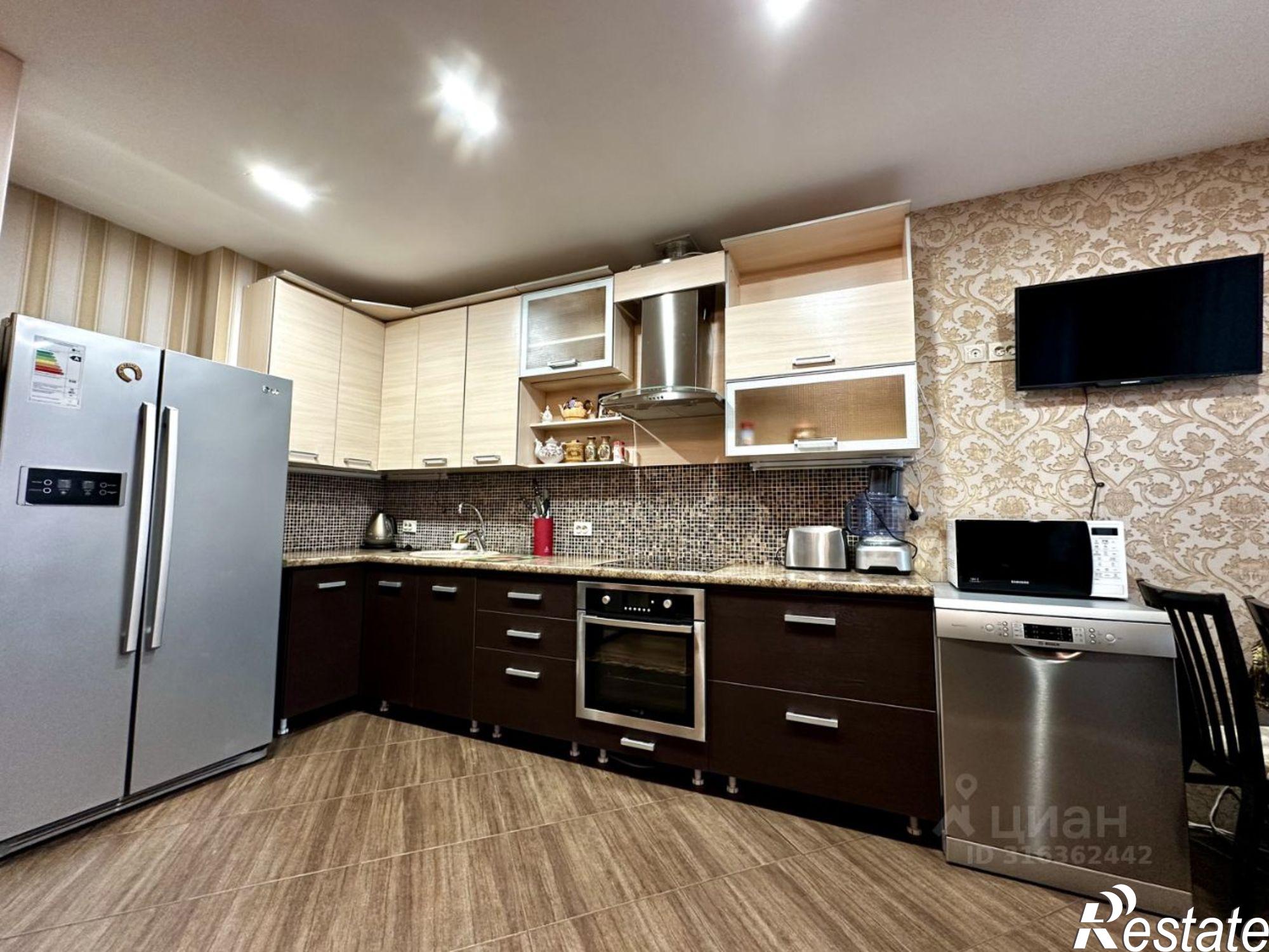 Сдать квартиру за 75 000 рублей на Ямская улица, 7