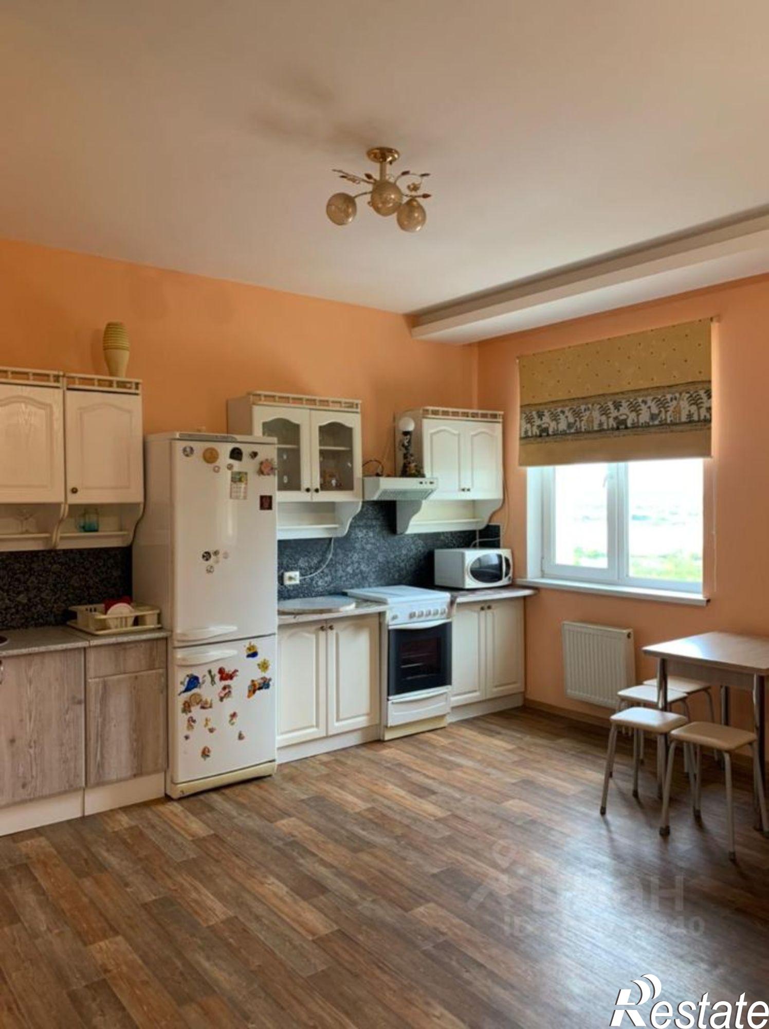 Сдать квартиру за 35 000 рублей на улица Безбокова, 7/3