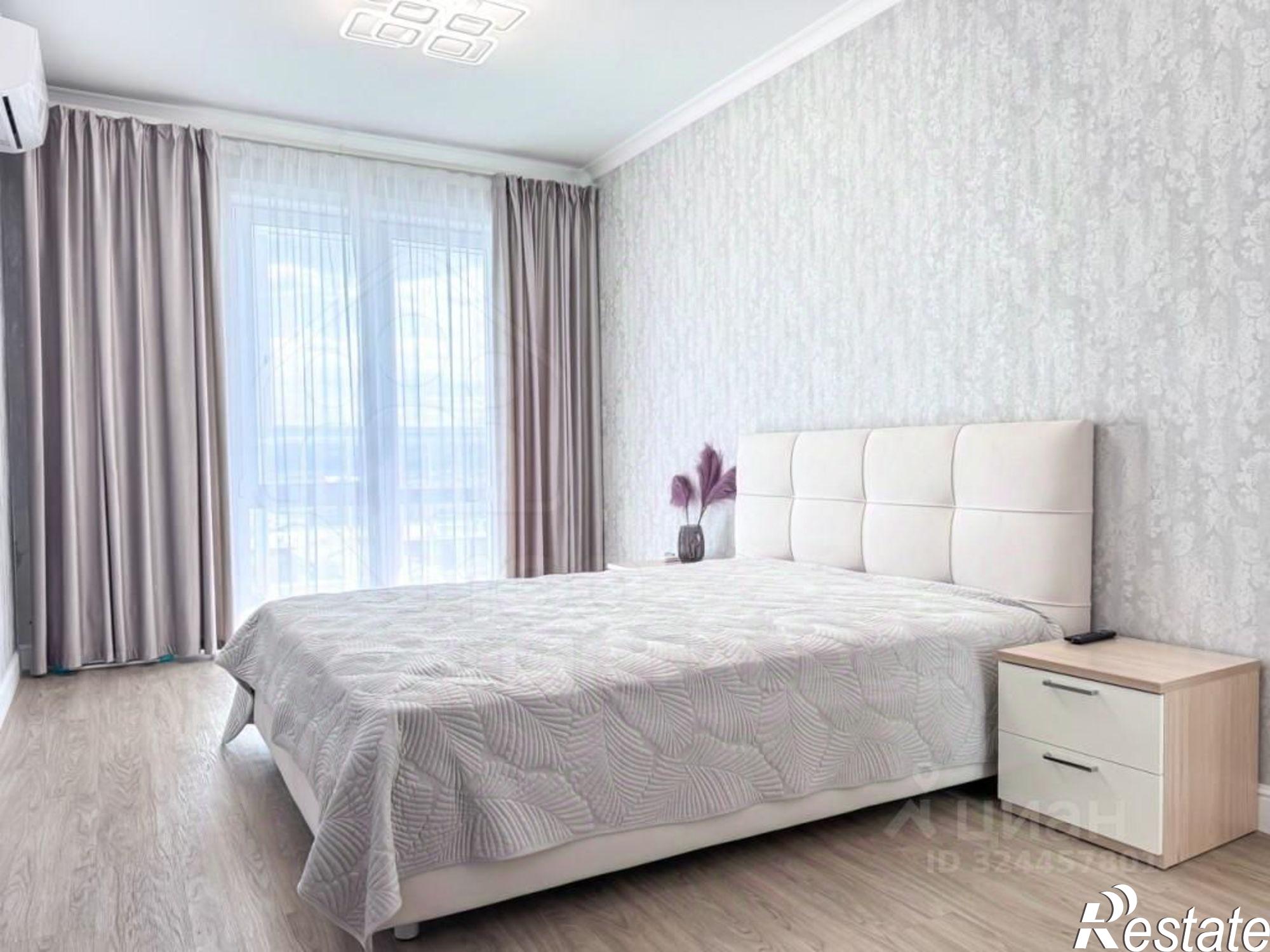 Сдать квартиру за 60 000 рублей на Байкальская улица, 208