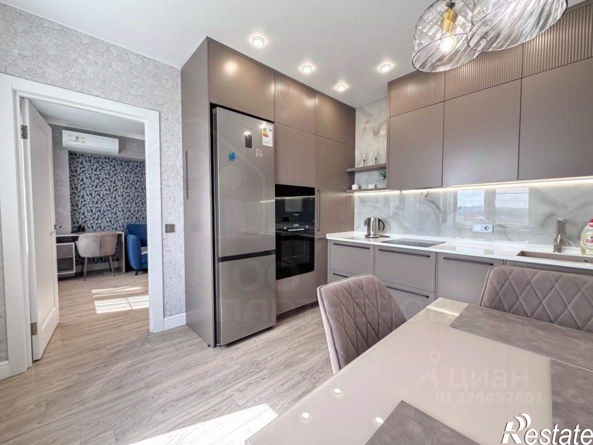 Сдать квартиру за 60 000 рублей на Байкальская улица, 208