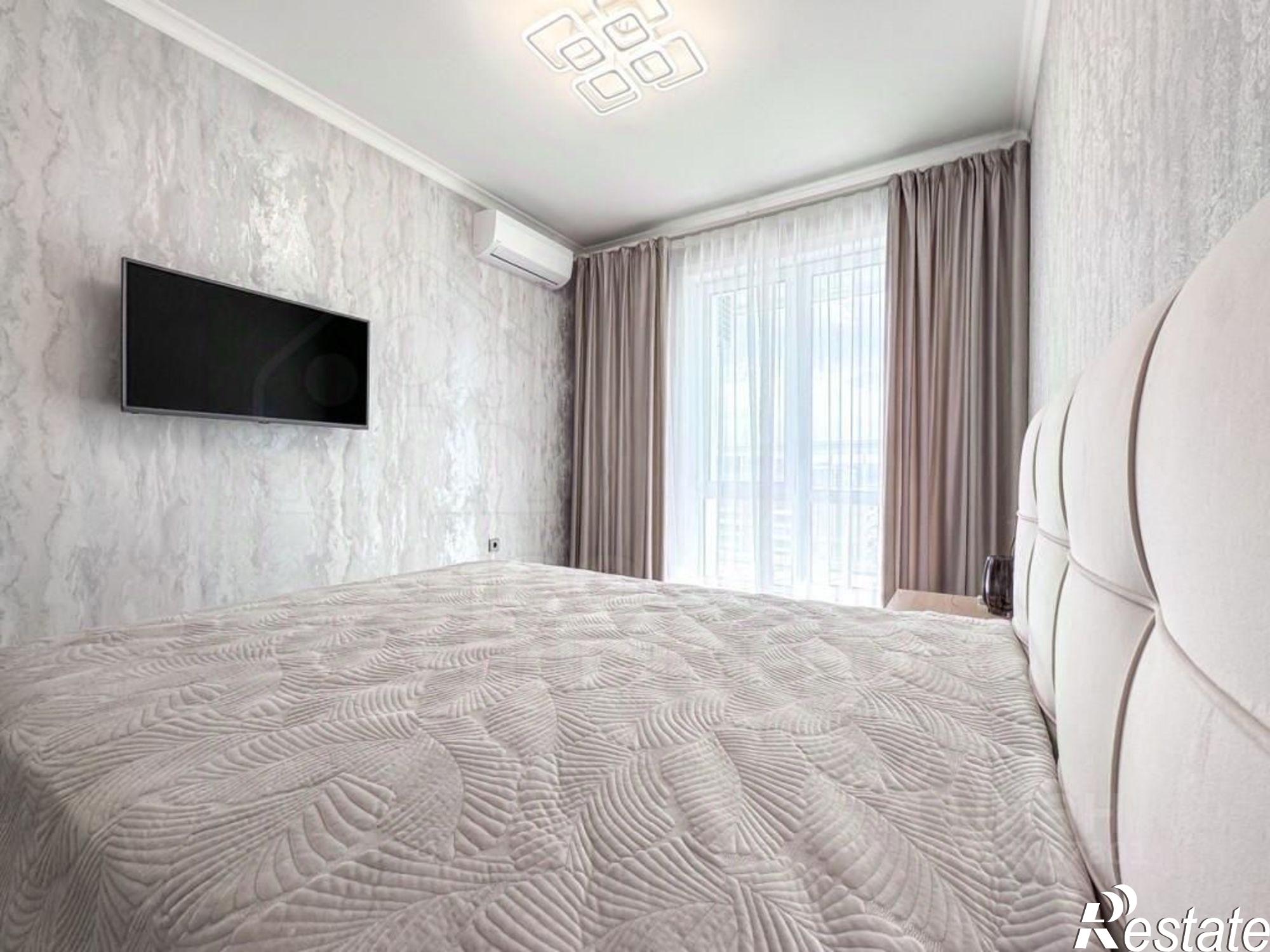 Сдать квартиру за 60 000 рублей на Байкальская улица, 208