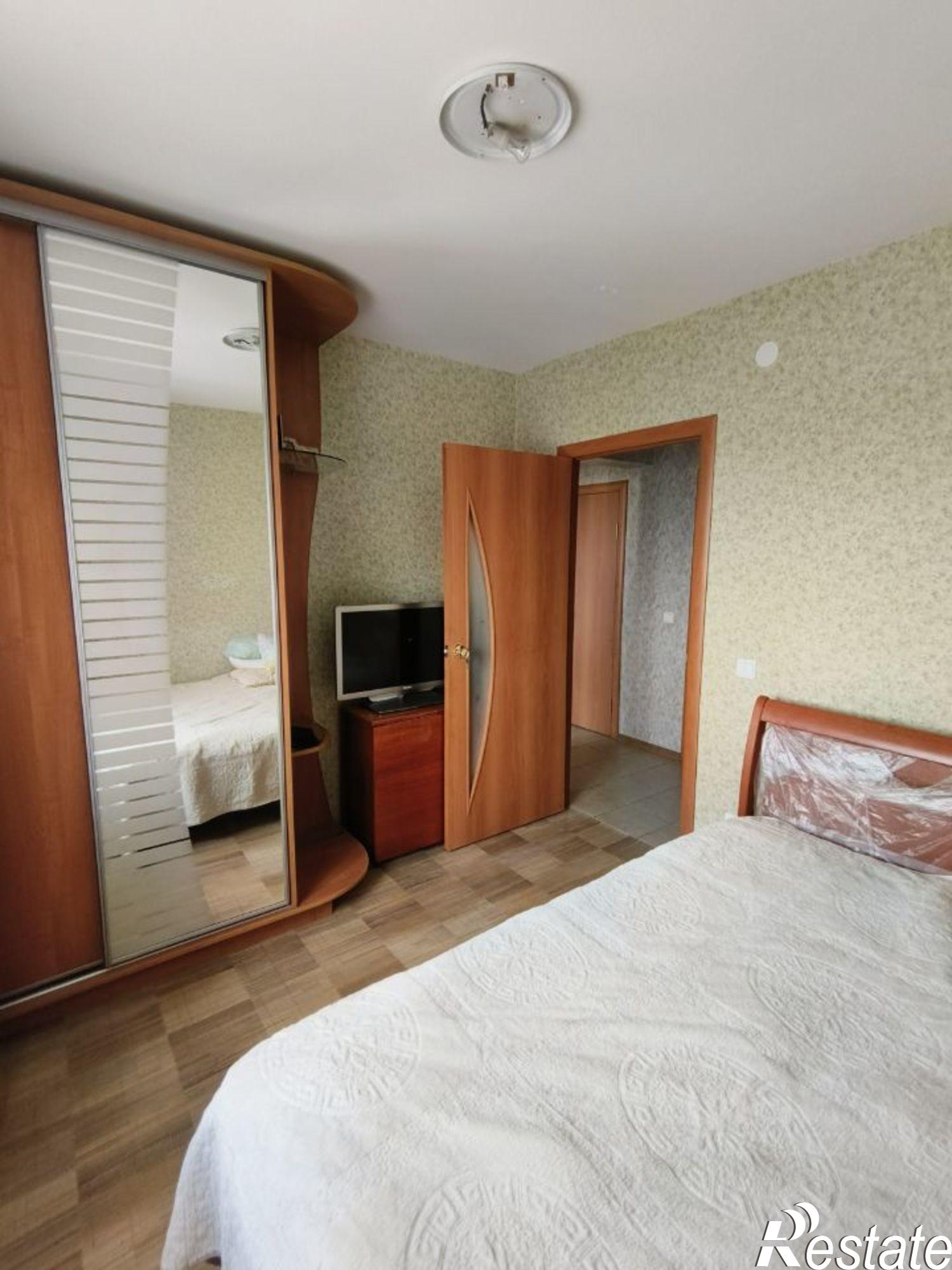 Сдать квартиру за 28 000 рублей на пер Академика Алексея Окладникова, 11