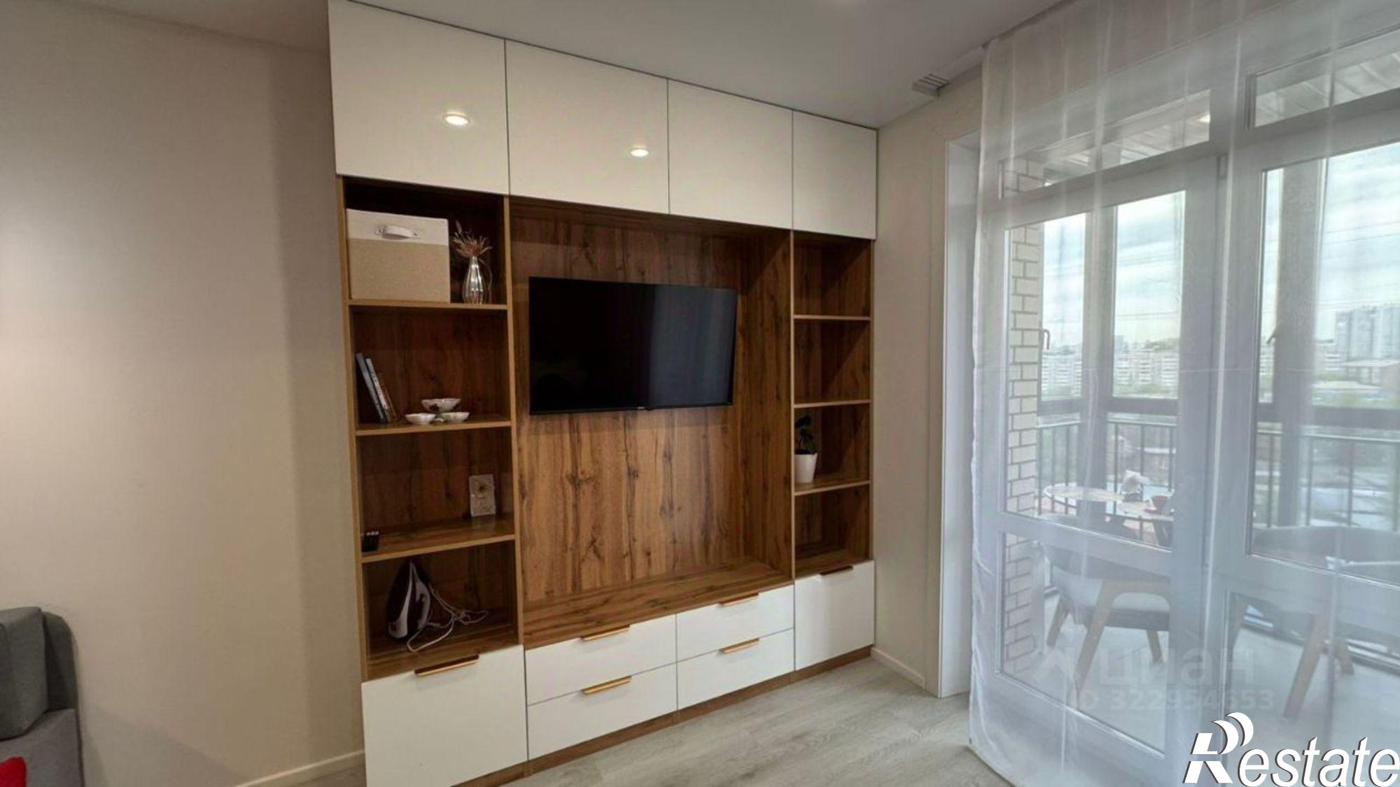 Сдать квартиру за 50 000 рублей на ул Юрия Левитанского, 16