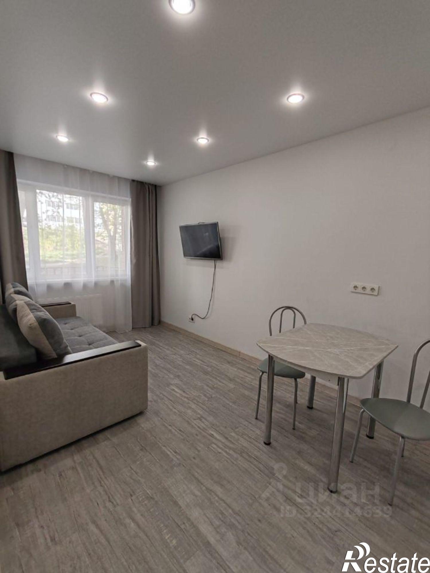 Сдать квартиру за 40 000 рублей на ул Бородина, 4