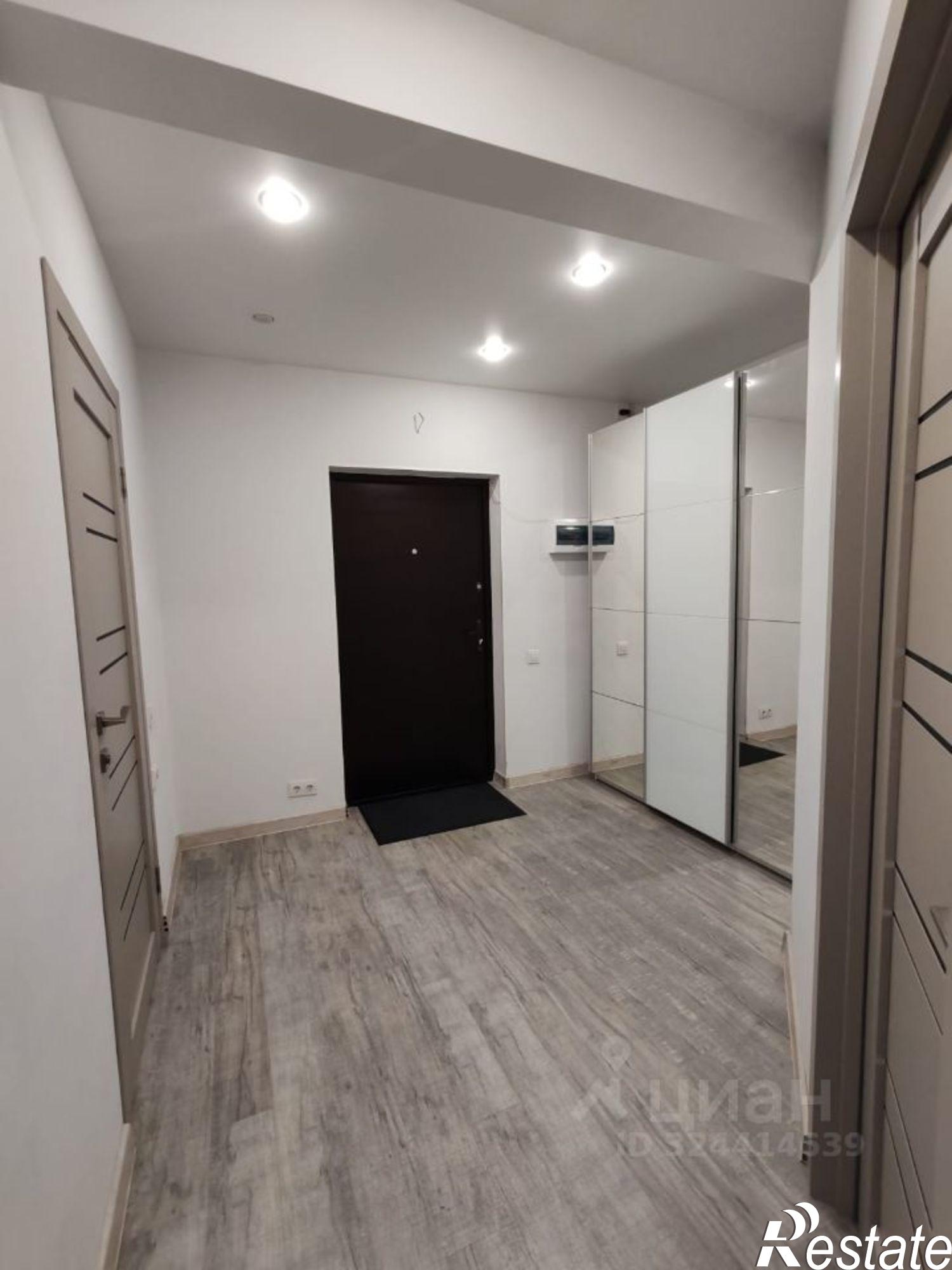 Сдать квартиру за 40 000 рублей на ул Бородина, 4