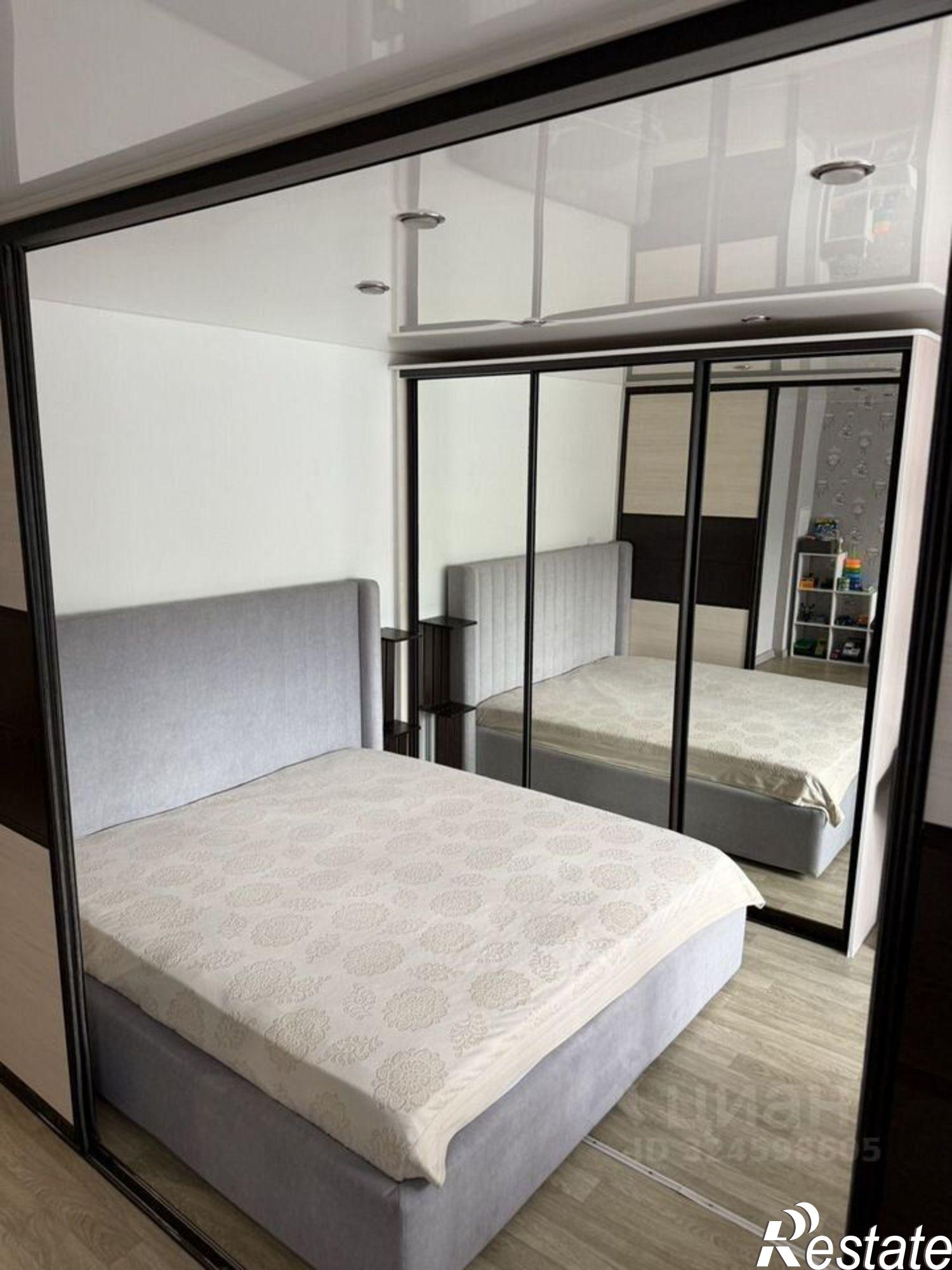 Купить квартиру за 10 500 000 рублей на улица Новокшонова, 62