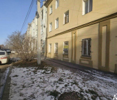 2-комн, 53кв м, этаж 1/3 улица Сурикова, 11