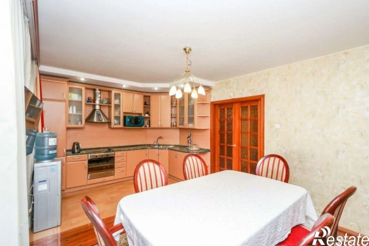 3-комн квартира улица Станиславского, 31,  д. 31