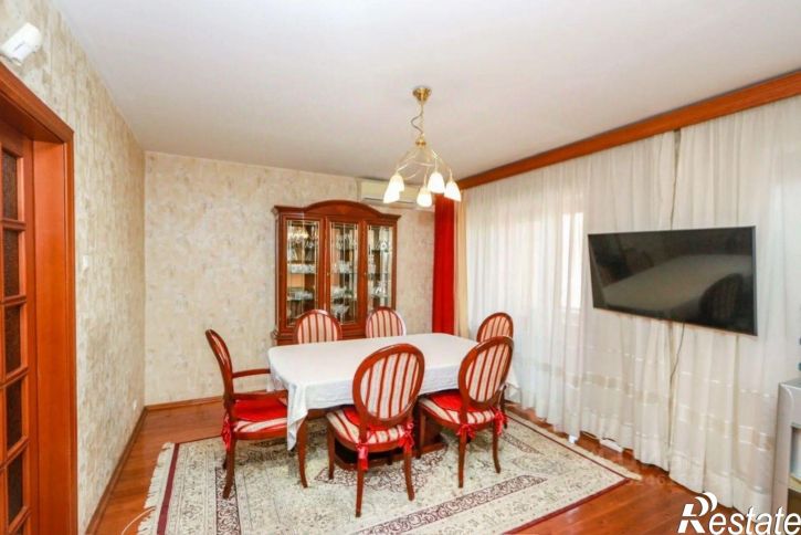 3-комн квартира улица Станиславского, 31,  д. 31