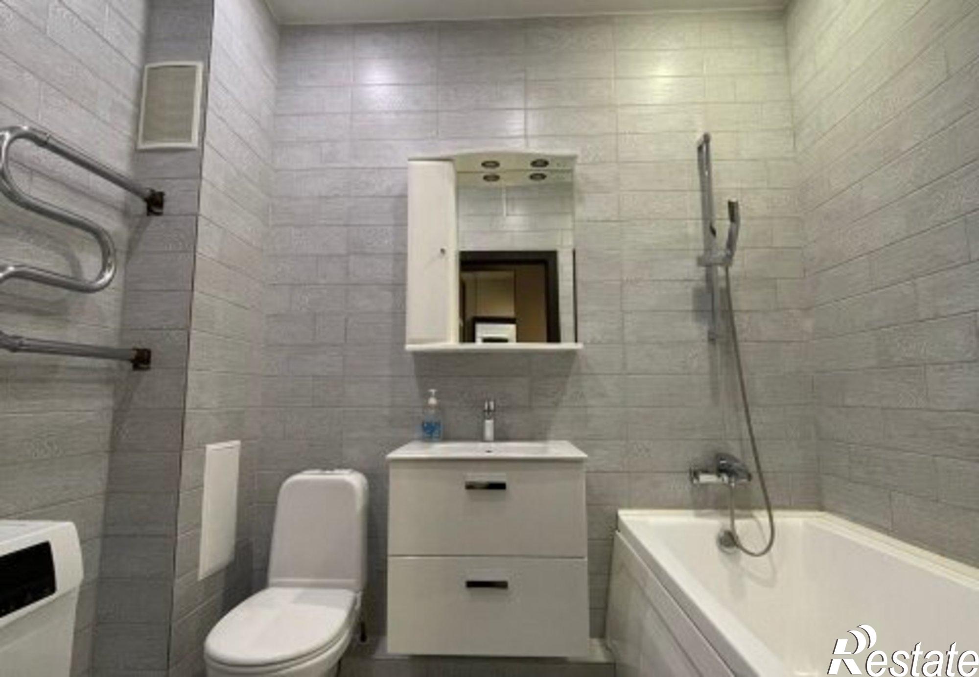 Купить квартиру за 6 000 000 рублей на улица Левитана, 20