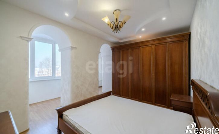 3-комн квартира ул Гидростроителей, 17,  д. 17