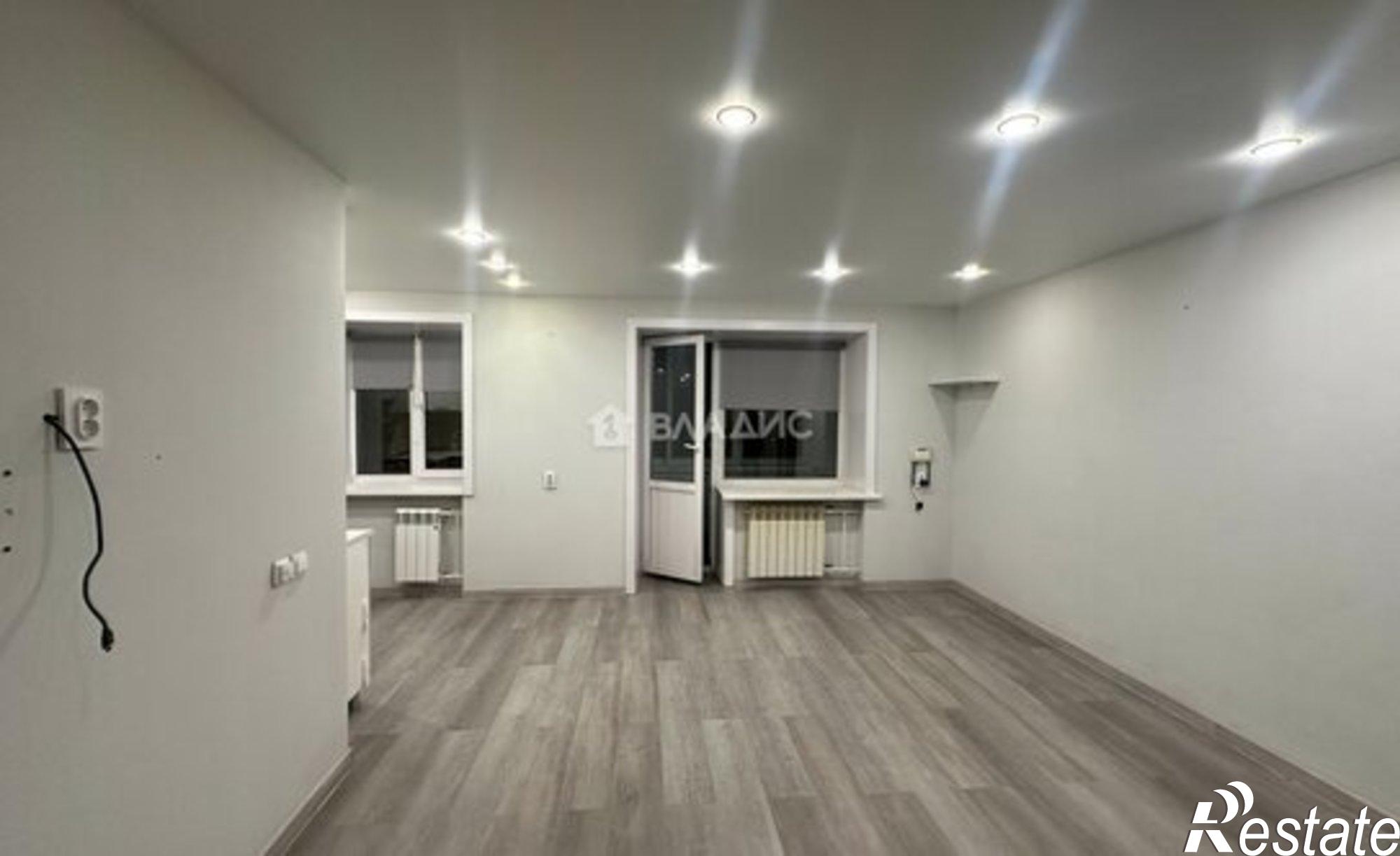 Купить квартиру за 5 896 000 рублей на улица Геологов, 16