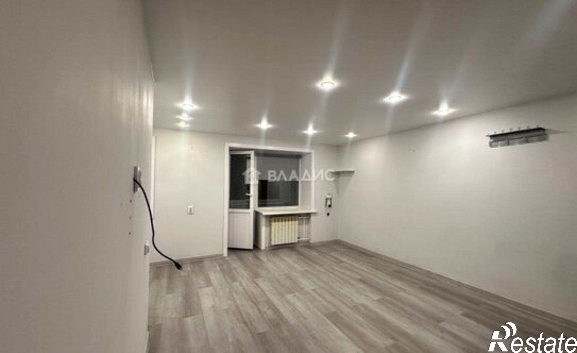 Купить квартиру за 5 896 000 рублей на улица Геологов, 16