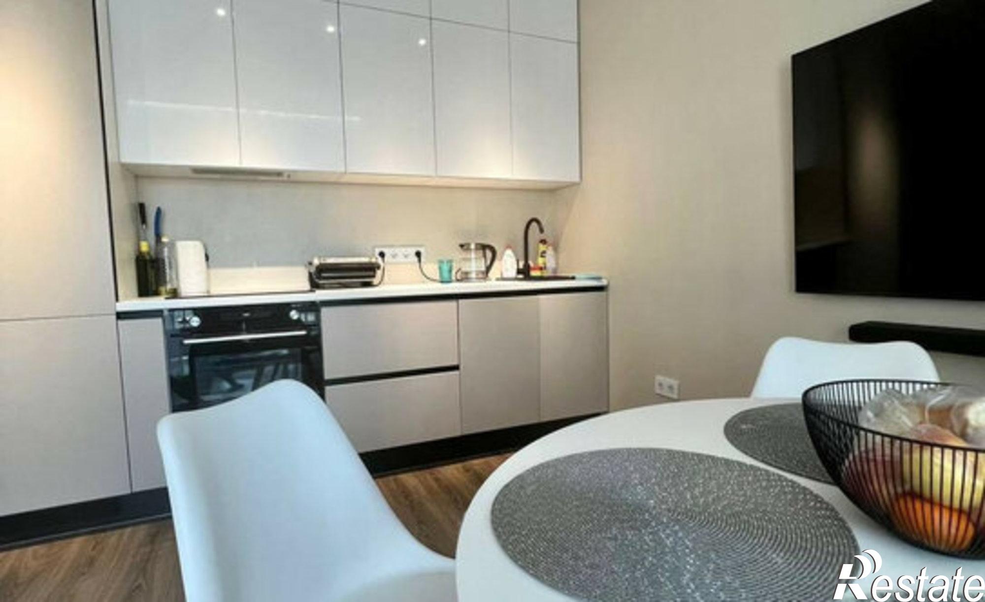 Купить квартиру за 11 100 000 рублей на ул Култукская, 16