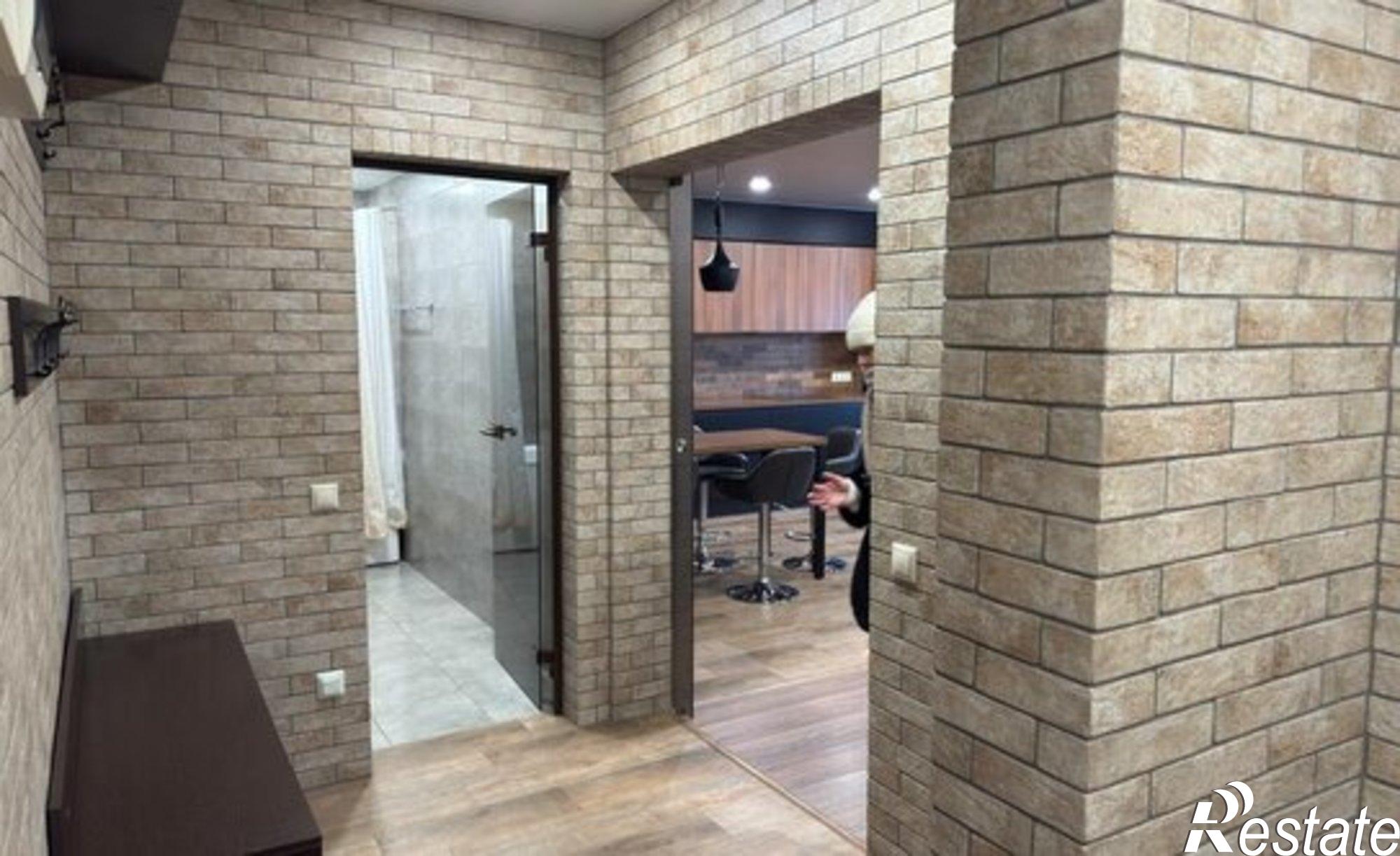 Купить квартиру за 12 200 000 рублей на ул Шмидта, 6