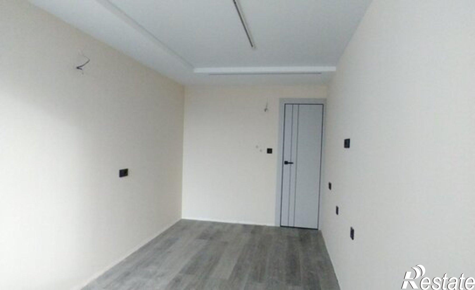 Купить квартиру за 10 500 000 рублей на ул Байкальская, 243