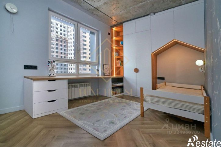 2-комн квартира ул Юрия Левитанского, 12,  д. 12