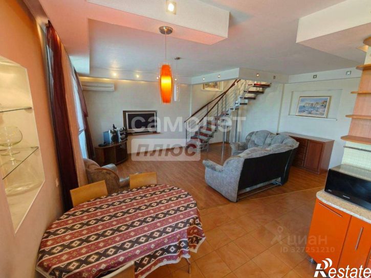 4-комн квартира улица Пискунова, 140/3,  д. 140/3