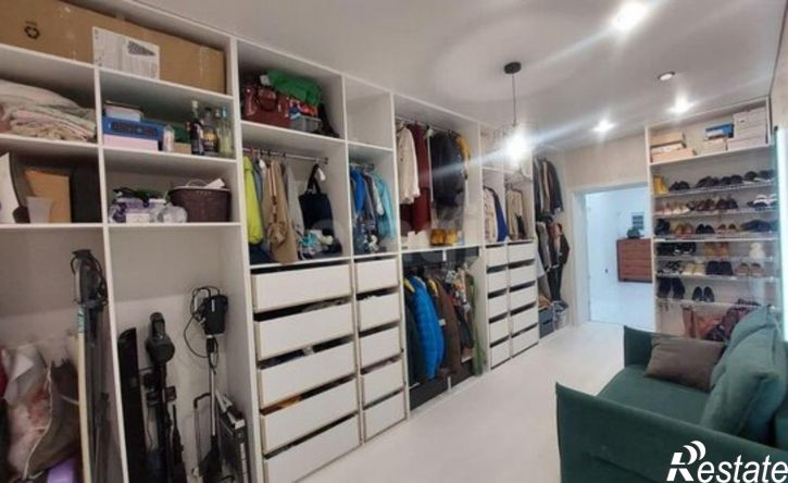 3-комн квартира Академическая улица, 38,  д. 38