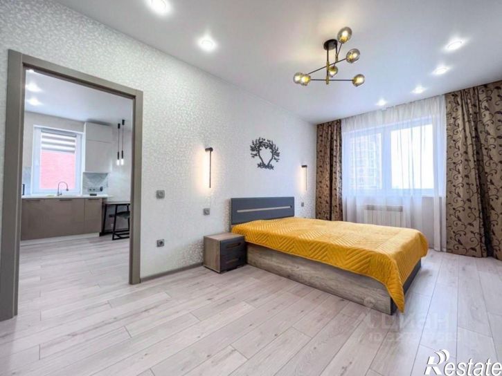 2-комн квартира улица Пискунова, 142/8,  д. 142/8