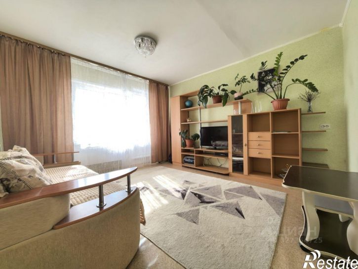 2-комн квартира микрорайон Зелёный, 19