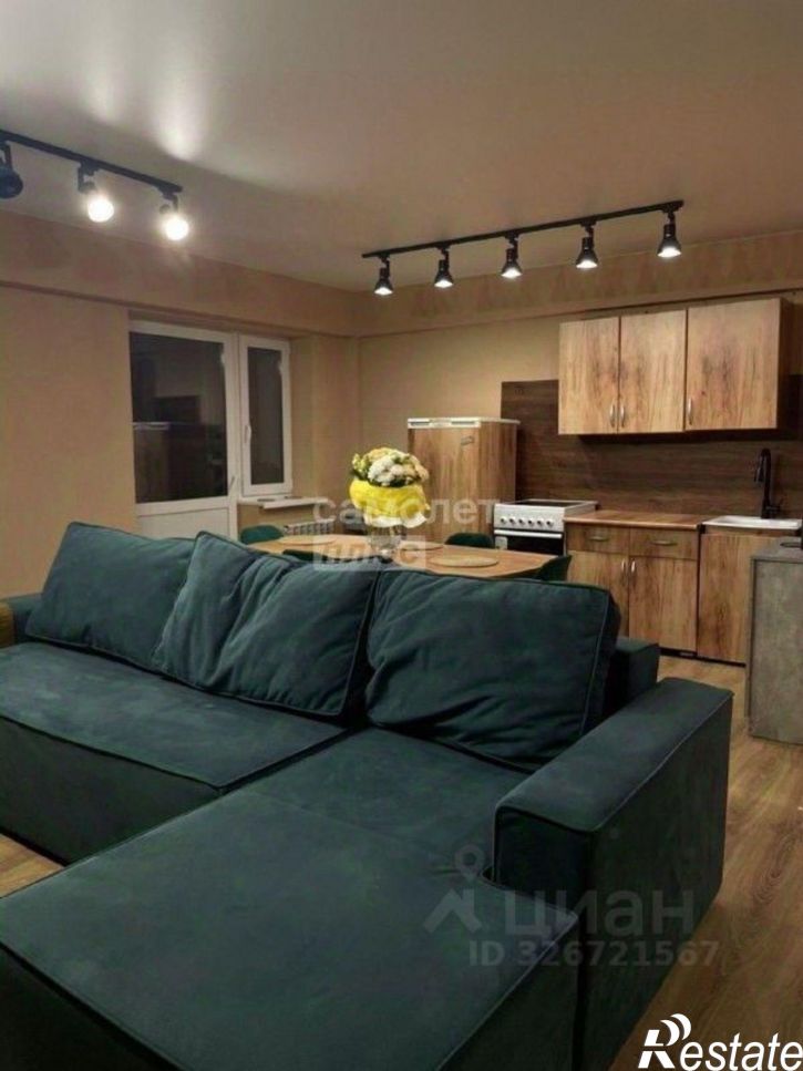 3-комн квартира пер Академика Алексея Окладникова, 25,  д. 25