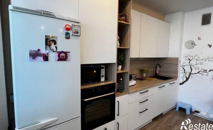 3-комн квартира ул Поленова, 33/2,  д. 33/2