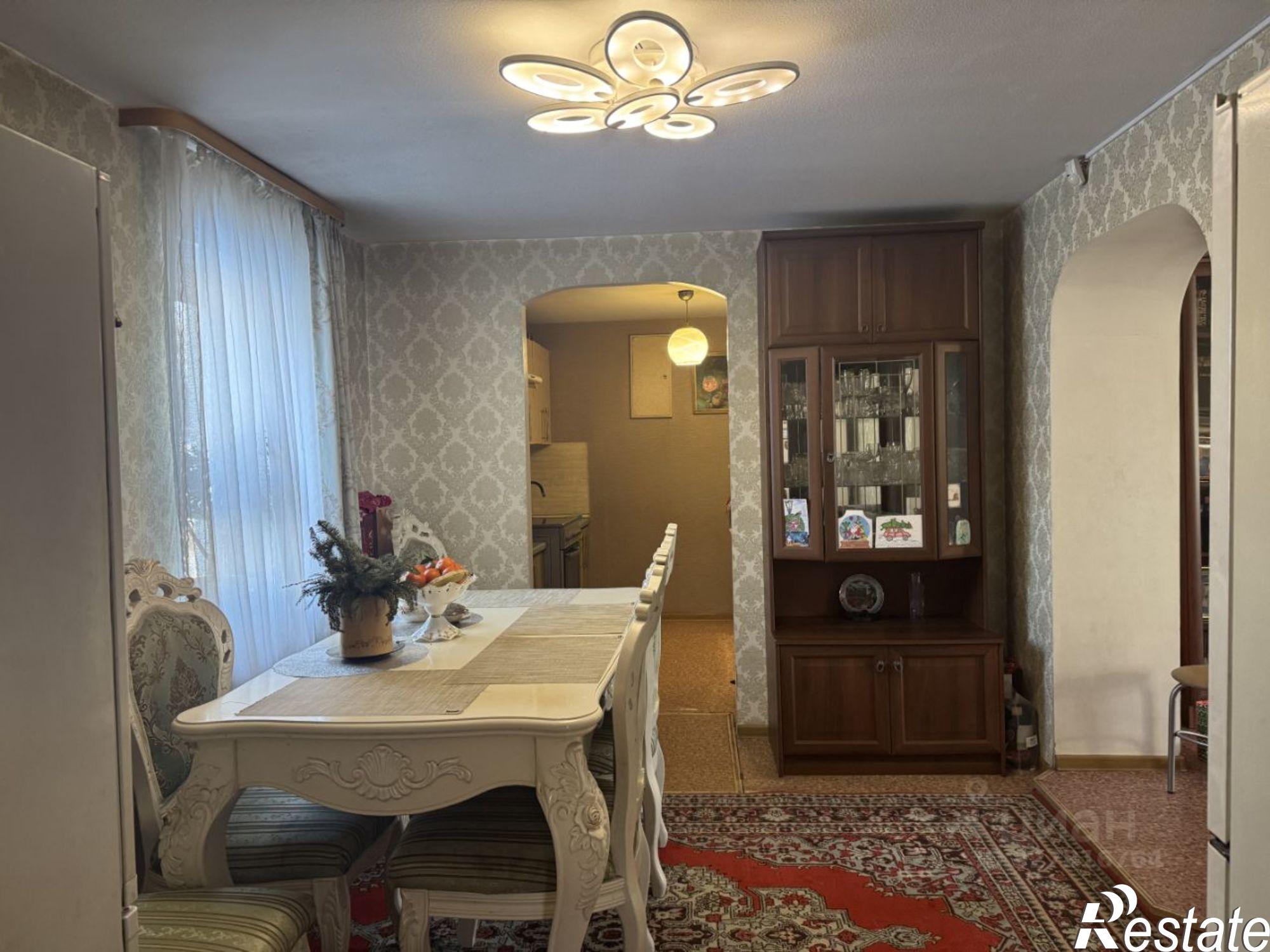 Купить дачу, дом, коттедж за 10 500 000 рублей на ул 3-я Кировская, 35