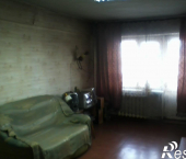 2-комн, 45кв м, этаж 3/5 Розы Люксембург, 215
