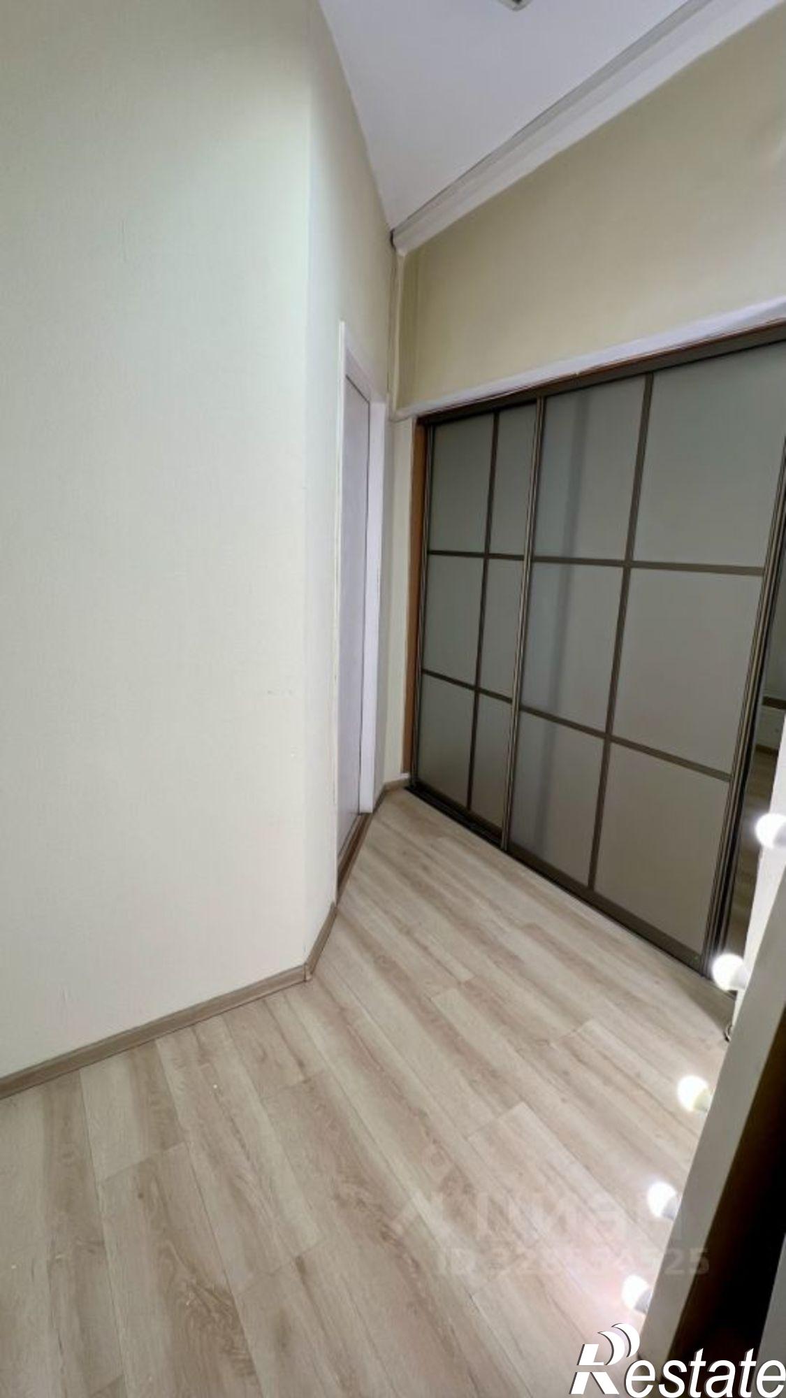 Купить офис, помещение под офис за 10 147 800 рублей на ул Ядринцева, 1/2