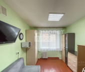 комната 90 кв м улица Трилиссера, 50