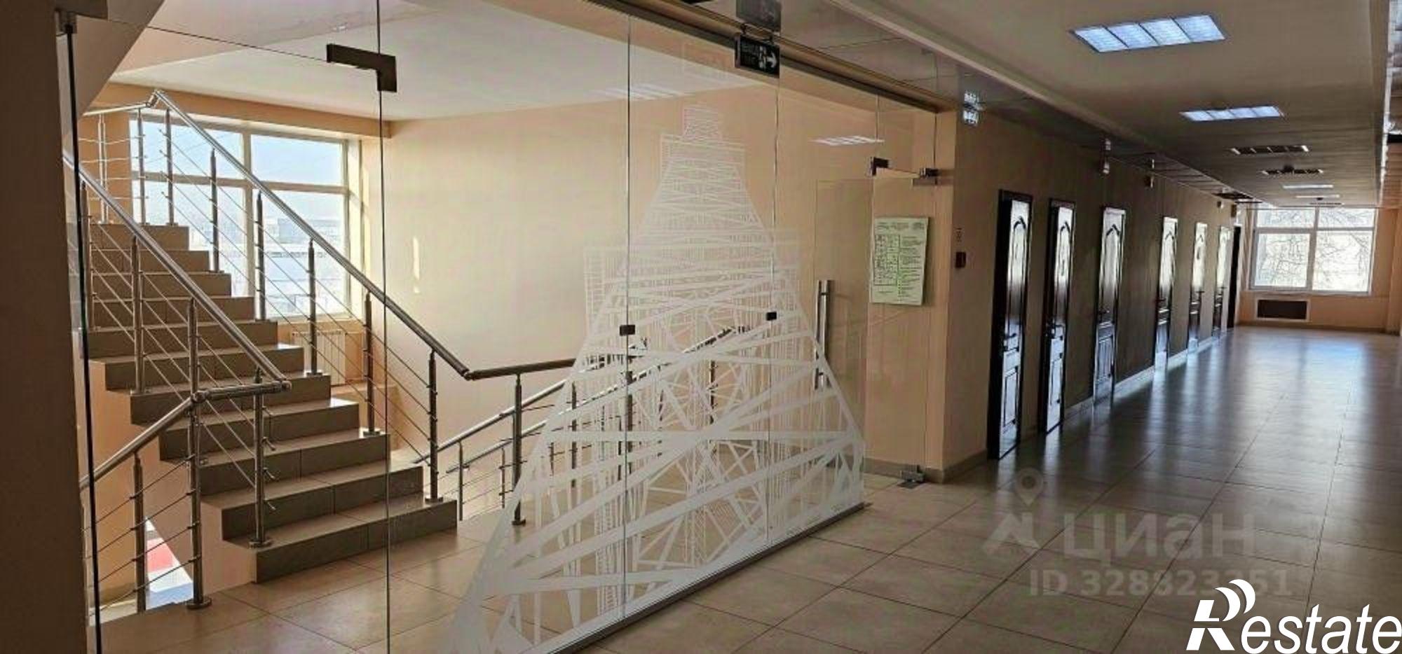 Сдать офис, помещение под офис за 17 600 рублей на ул Ширямова, 38
