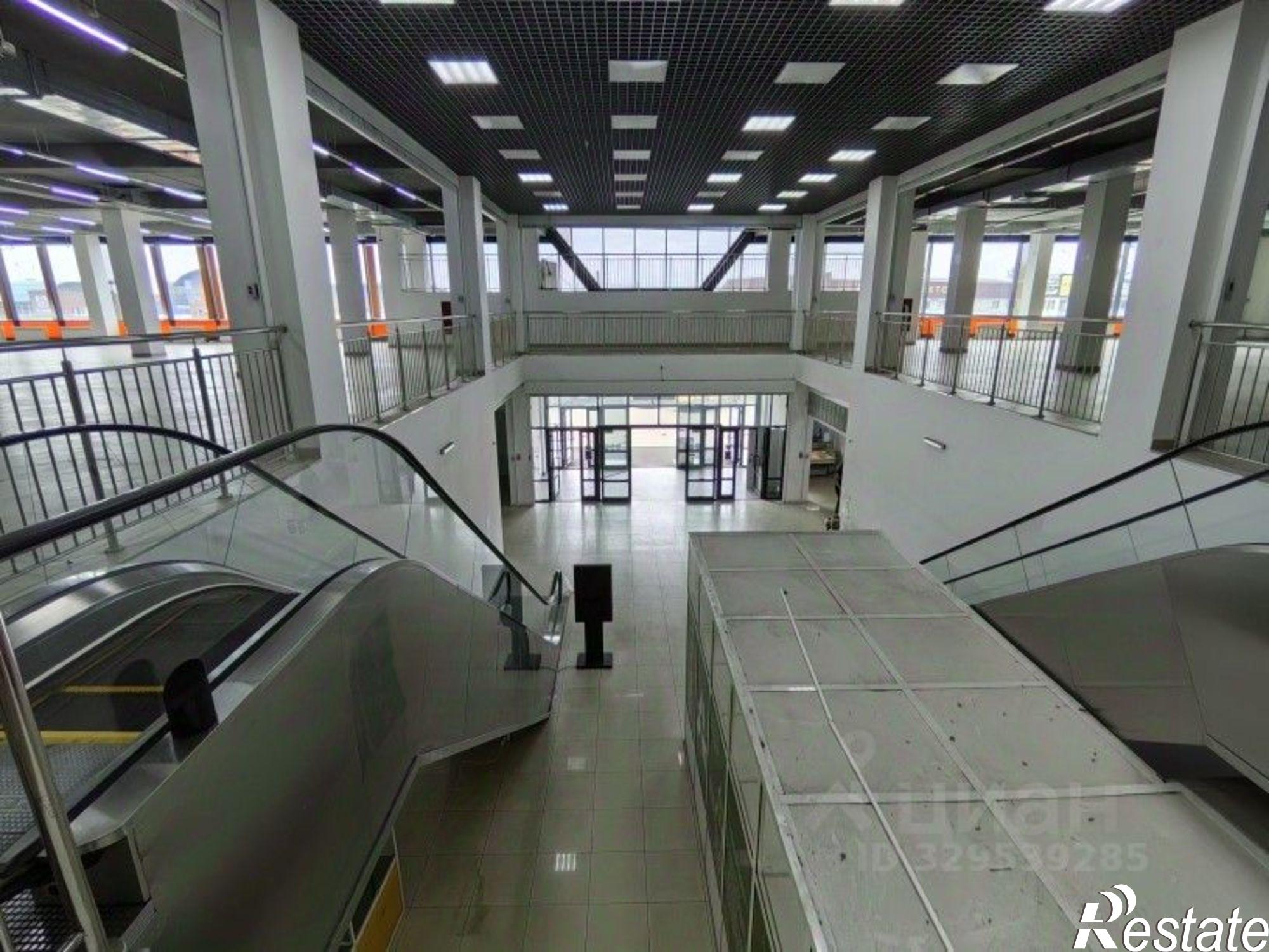Купить торговое помещение за 2 479 720 рублей на Трактовая улица, 5