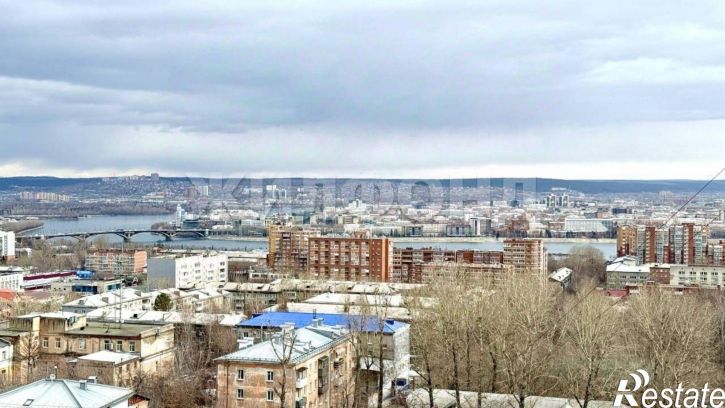 3-комн квартира улица Шмидта, 40,  д. 40