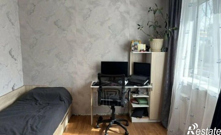 4-комн квартира ул Байкальская, 270,  д. 270