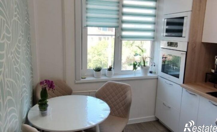 2-комн квартира микрорайон Юбилейный, 92