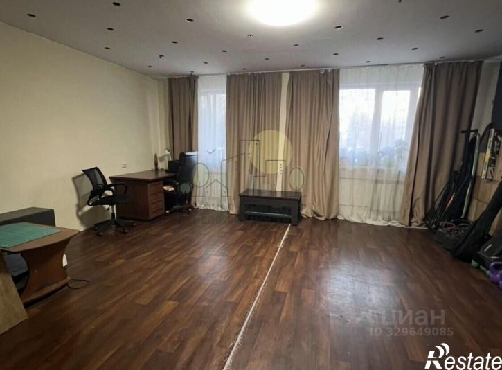 4-комн квартира улица Пискунова, 139/1,  д. 139/1