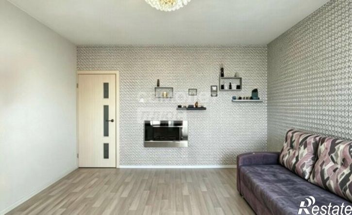 2-комн квартира микрорайон Университетский, 80