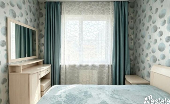 2-комн квартира микрорайон Университетский, 80