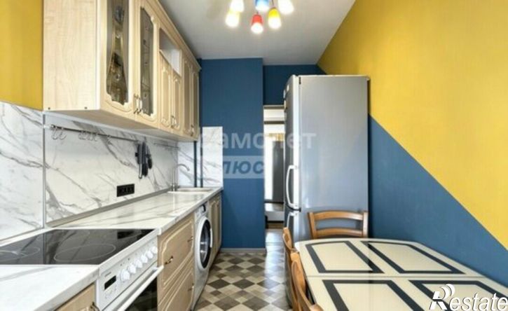 2-комн квартира микрорайон Университетский, 80